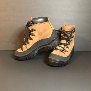danner combat hikers